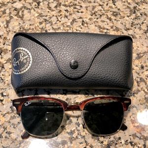 Ray-Ban Clubmaster Classic Sunglasses